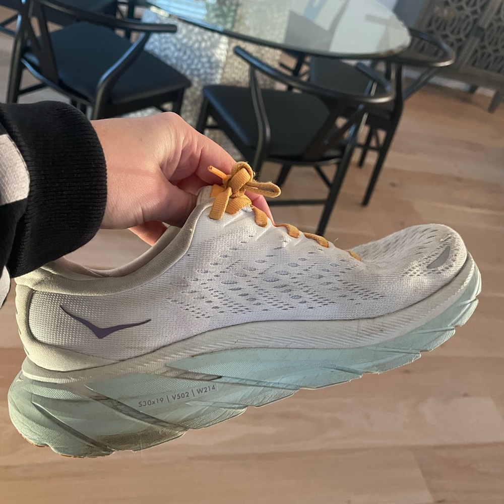 Women’s Hoka Clifton